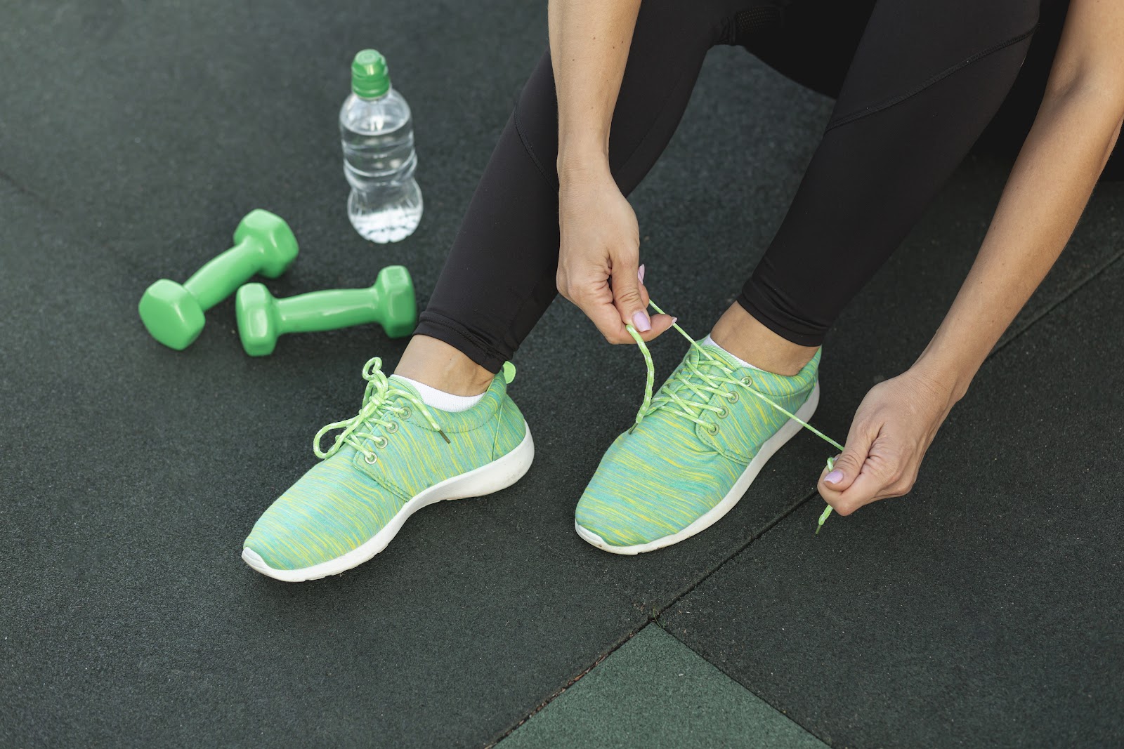 Tênis para CrossFit: entenda por que ele é diferente de um tênis de corrida