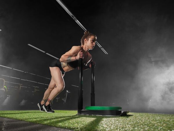 Tênis para Hyrox: como escolher um modelo para corrida, sled, burpee e wall ball